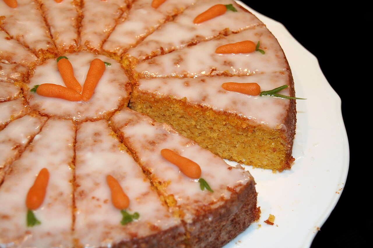 Photographie illustrative pour Gâteau aux carottes d’Argovie, façon Rüeblitorte